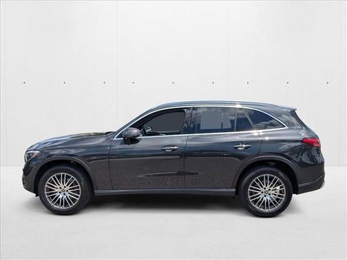 2026 Mercedes-Benz GLC 300 Base