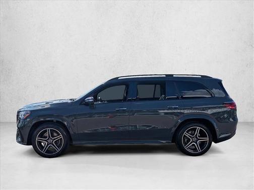 2026 Mercedes-Benz GLS 450 4MATIC