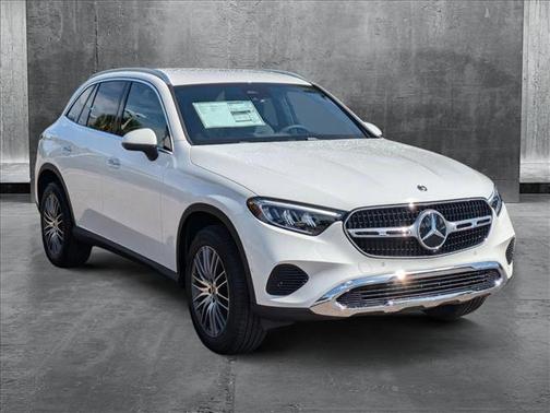 2025 Mercedes-Benz GLC 300 Base