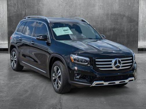 2025 Mercedes-Benz GLB 250 4MATIC