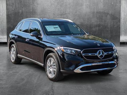 2025 Mercedes-Benz GLC 300 Base