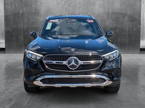 2025 Mercedes-Benz GLC 300 4MATIC