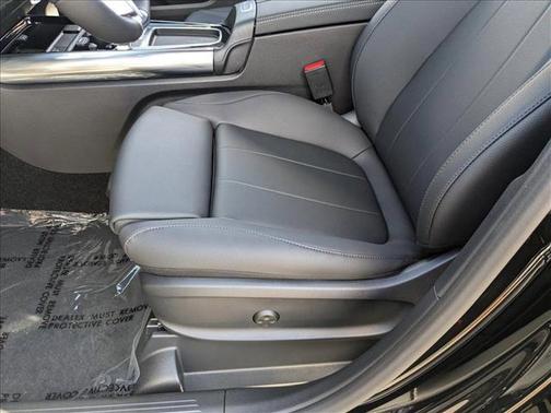 2025 Mercedes-Benz GLA 250 Base