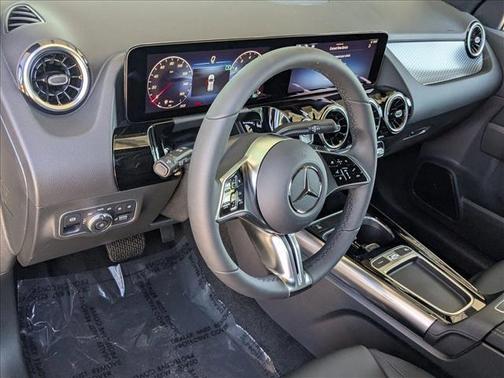 2026 Mercedes-Benz GLA 250 4MATIC