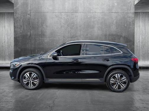 2025 Mercedes-Benz GLA 250 Base