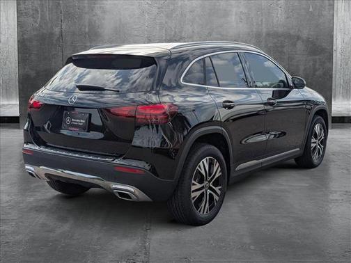 2025 Mercedes-Benz GLA 250 Base