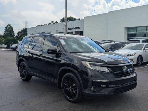 2022 Honda Pilot AWD Black Edition