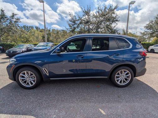 2023 BMW X5 sDrive40i