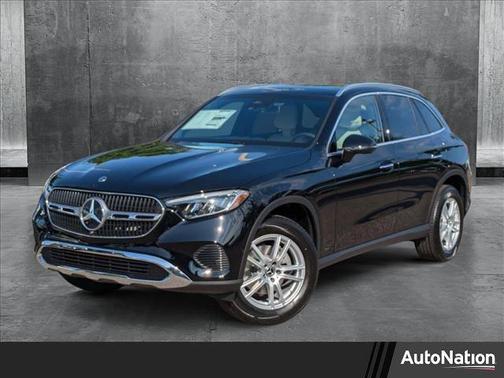 2025 Mercedes-Benz GLC 300 Base