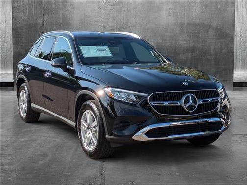 2025 Mercedes-Benz GLC 300 Base