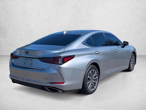 2022 Lexus ES 350 Base