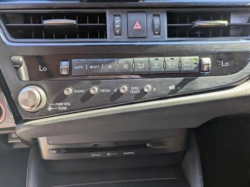 2022 Lexus ES 350 Base