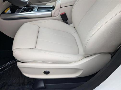 2025 Mercedes-Benz GLA 250 Base