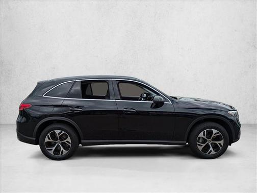 2025 Mercedes-Benz GLC 350e Base