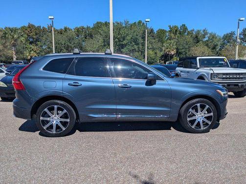 2021 Volvo XC60 T5 Inscription