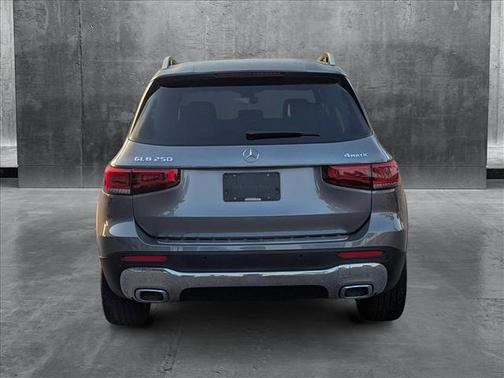 2022 Mercedes-Benz GLB 250 4MATIC
