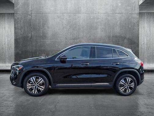 2025 Mercedes-Benz GLA 250 Base