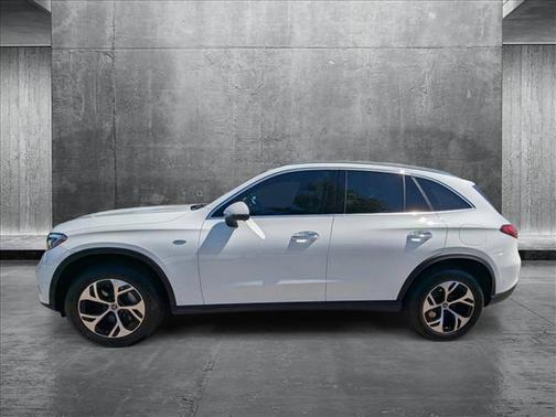 2025 Mercedes-Benz GLC 350e Base