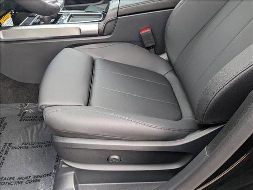 2025 Mercedes-Benz GLB 250 Base
