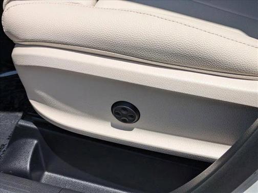 2025 Mercedes-Benz GLA 250 Base