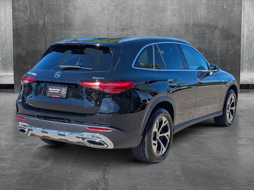 2025 Mercedes-Benz GLC 350e Base
