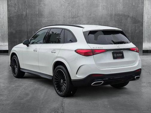 2025 Mercedes-Benz GLC 300 Base