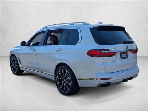 Mineral White Metallic 2019 BMW X7 xDrive40i
