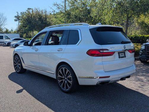 Mineral White Metallic 2019 BMW X7 xDrive40i