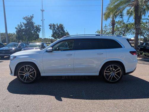 2026 Mercedes-Benz GLS 450 4MATIC