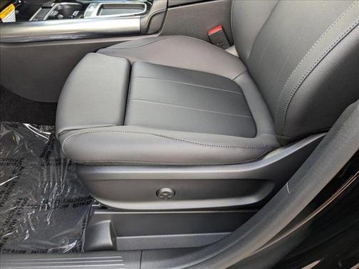2025 Mercedes-Benz GLA 250 Base