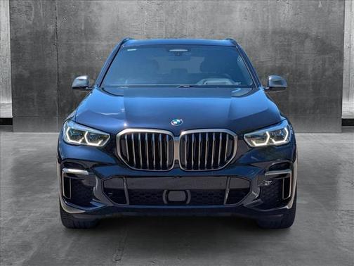 2022 BMW X5 M50i