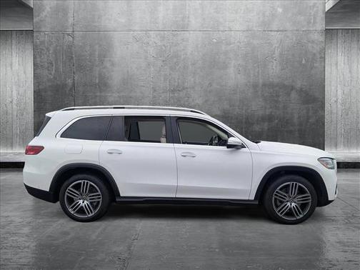 2024 Mercedes-Benz GLS 450 4MATIC