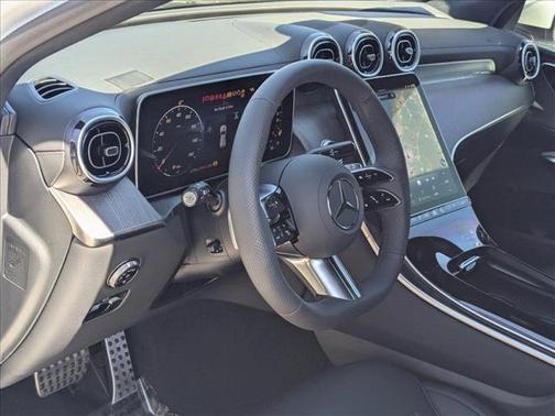 2025 Mercedes-Benz GLC 350e Base