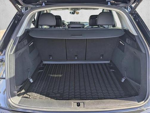 2024 Audi Q5 40 Premium Plus