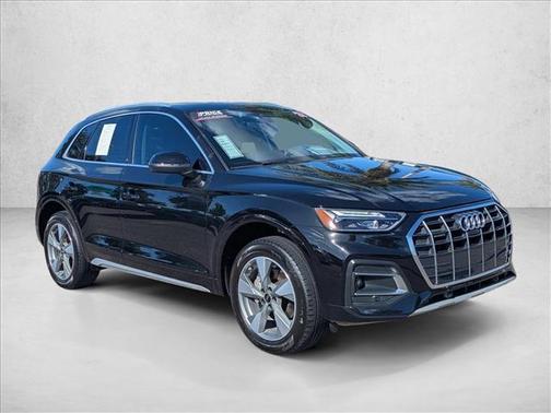 2024 Audi Q5 40 Premium Plus