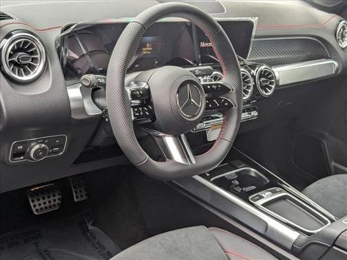 2024 Mercedes-Benz EQB 350 4MATIC