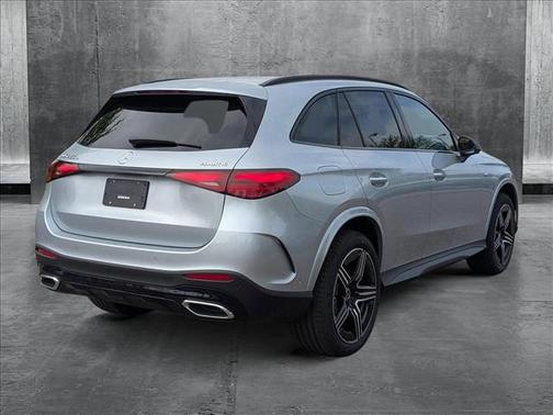 2025 Mercedes-Benz GLC 350e Base
