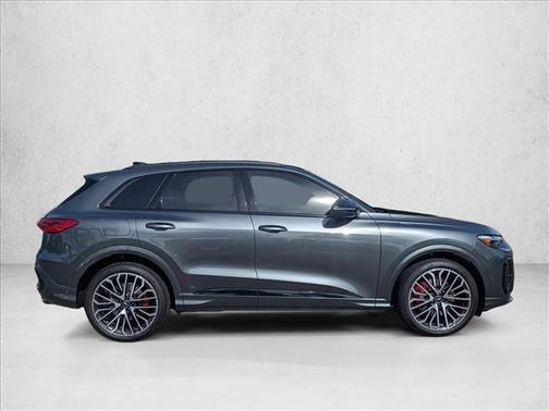 2025 Audi SQ5 3.0T Premium Plus