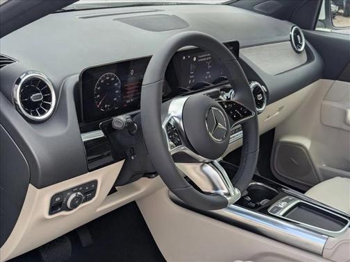 2026 Mercedes-Benz GLA 250 4MATIC