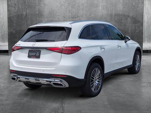 2025 Mercedes-Benz GLC 300 4MATIC