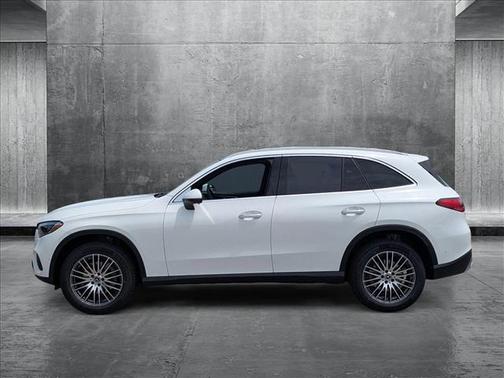 2025 Mercedes-Benz GLC 300 4MATIC