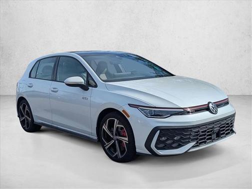 2025 Volkswagen Golf GTI 2.0T SE DSG