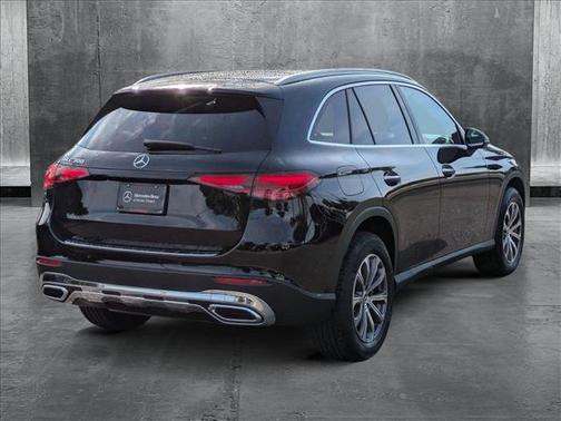 2025 Mercedes-Benz GLC 300 Base