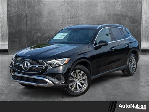 2025 Mercedes-Benz GLC 300 Base