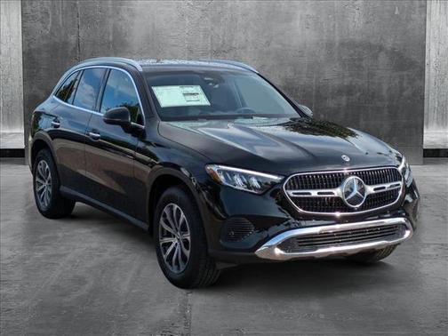 2025 Mercedes-Benz GLC 300 Base