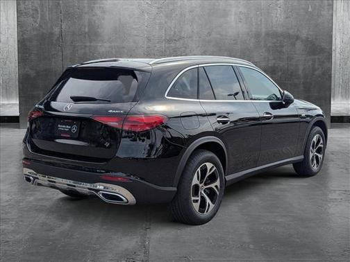 2025 Mercedes-Benz GLC 350e Base