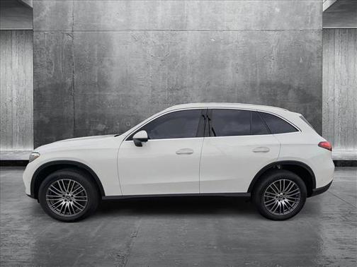 2025 Mercedes-Benz GLC 300 Base