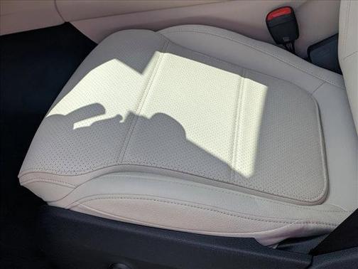 2026 Mercedes-Benz GLC 300 Base