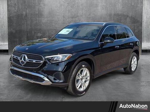 2025 Mercedes-Benz GLC 300 Base
