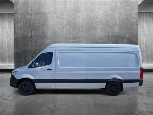 2025 Mercedes-Benz Sprinter 2500 High Roof